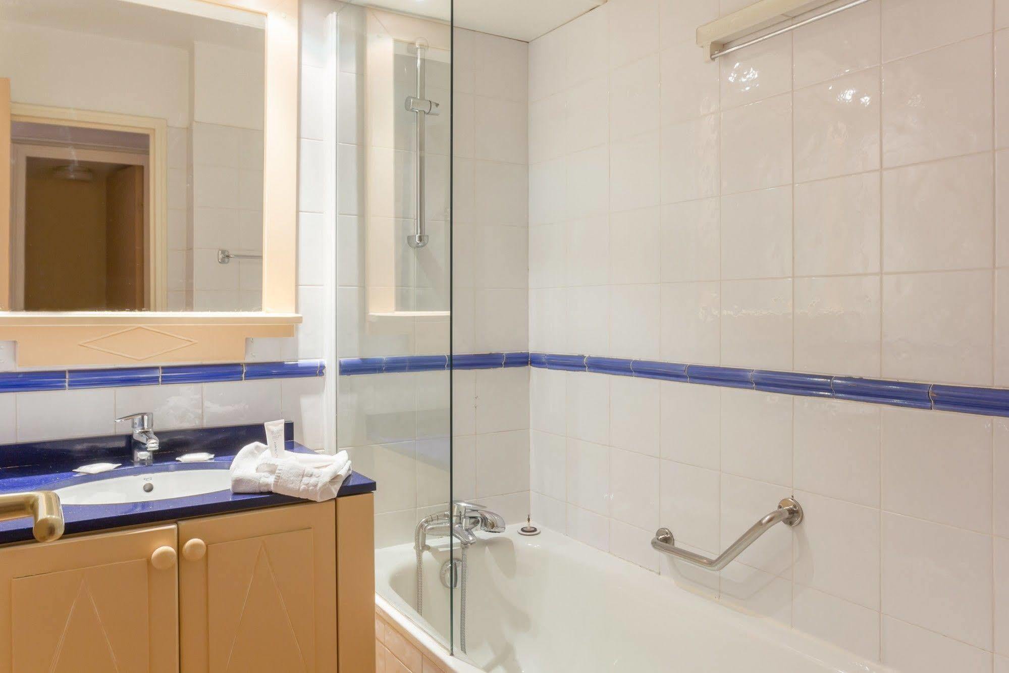 Residence Pierre & Vacances Les Rivages Du Parc Μεντόν Εξωτερικό φωτογραφία